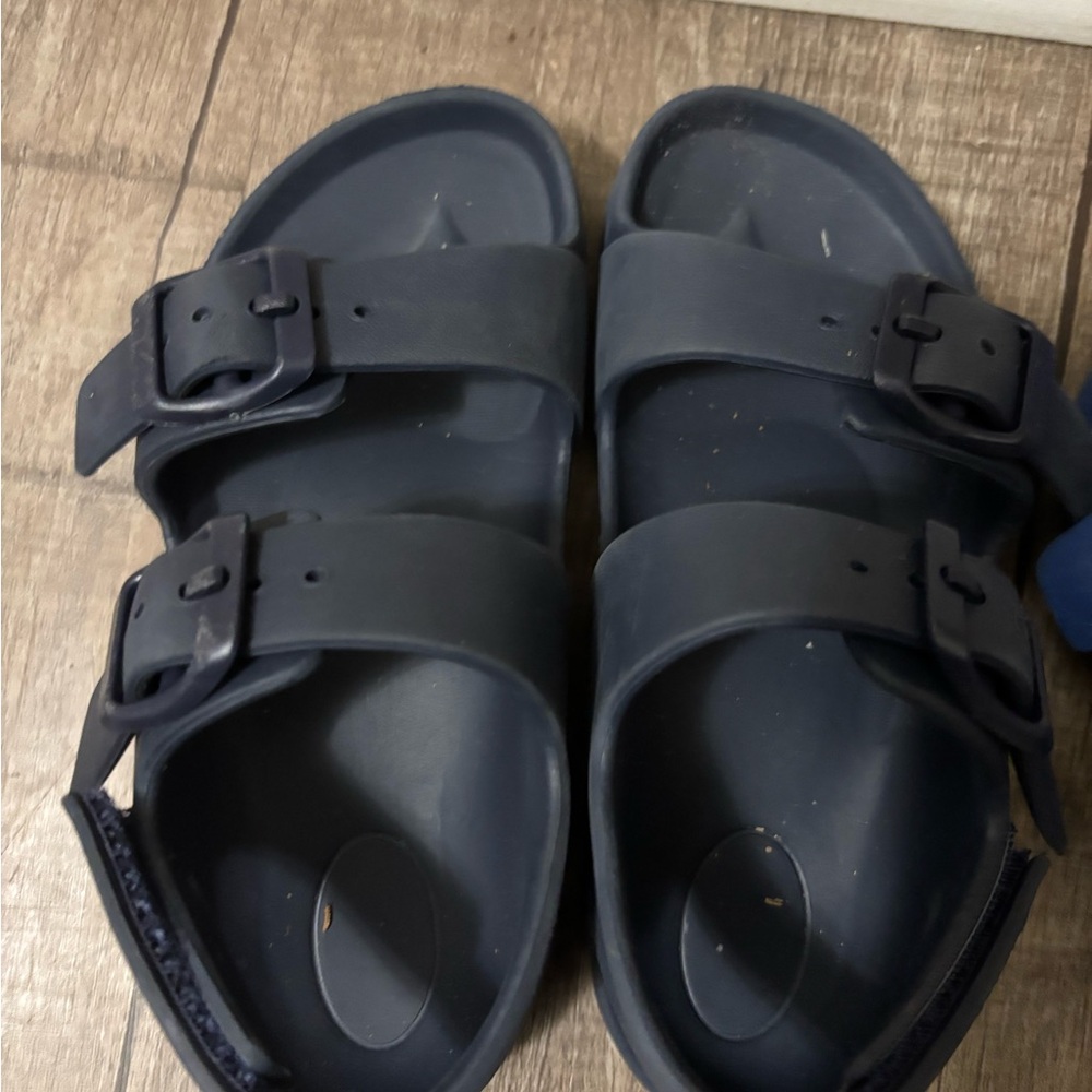 Cat & Jack Kids Navy Sandals